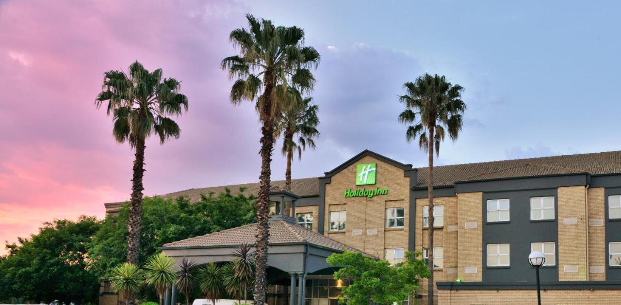 Holiday Inn Johannesburg Airport By Ihg Kempton Park Buitenkant foto