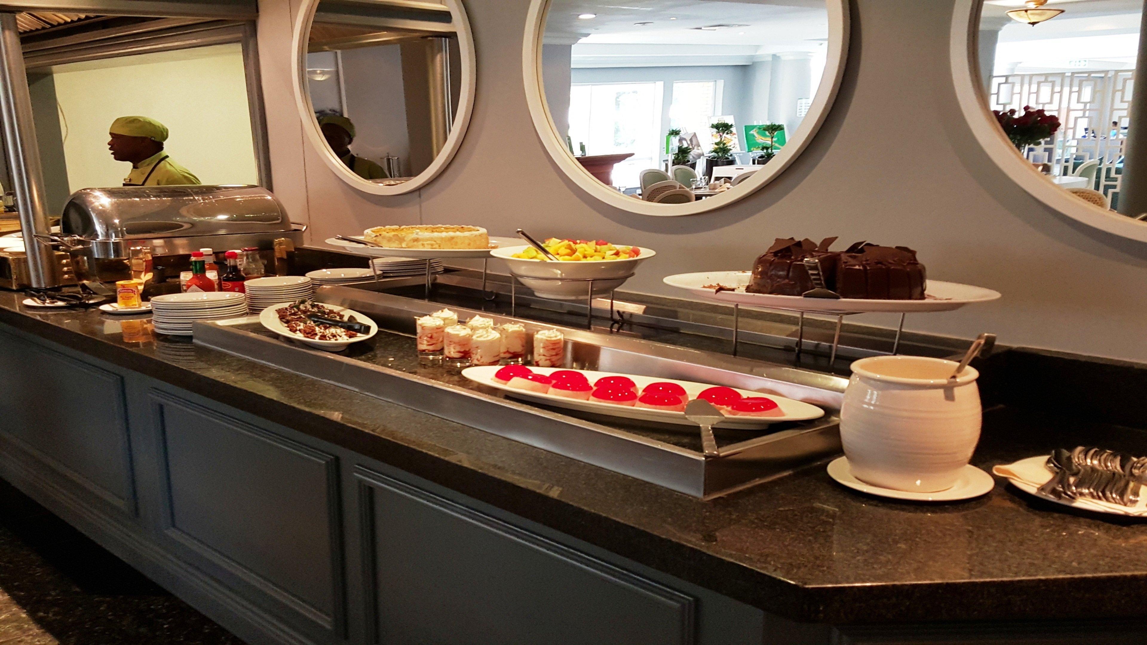 Holiday Inn Johannesburg Airport By Ihg Kempton Park Buitenkant foto