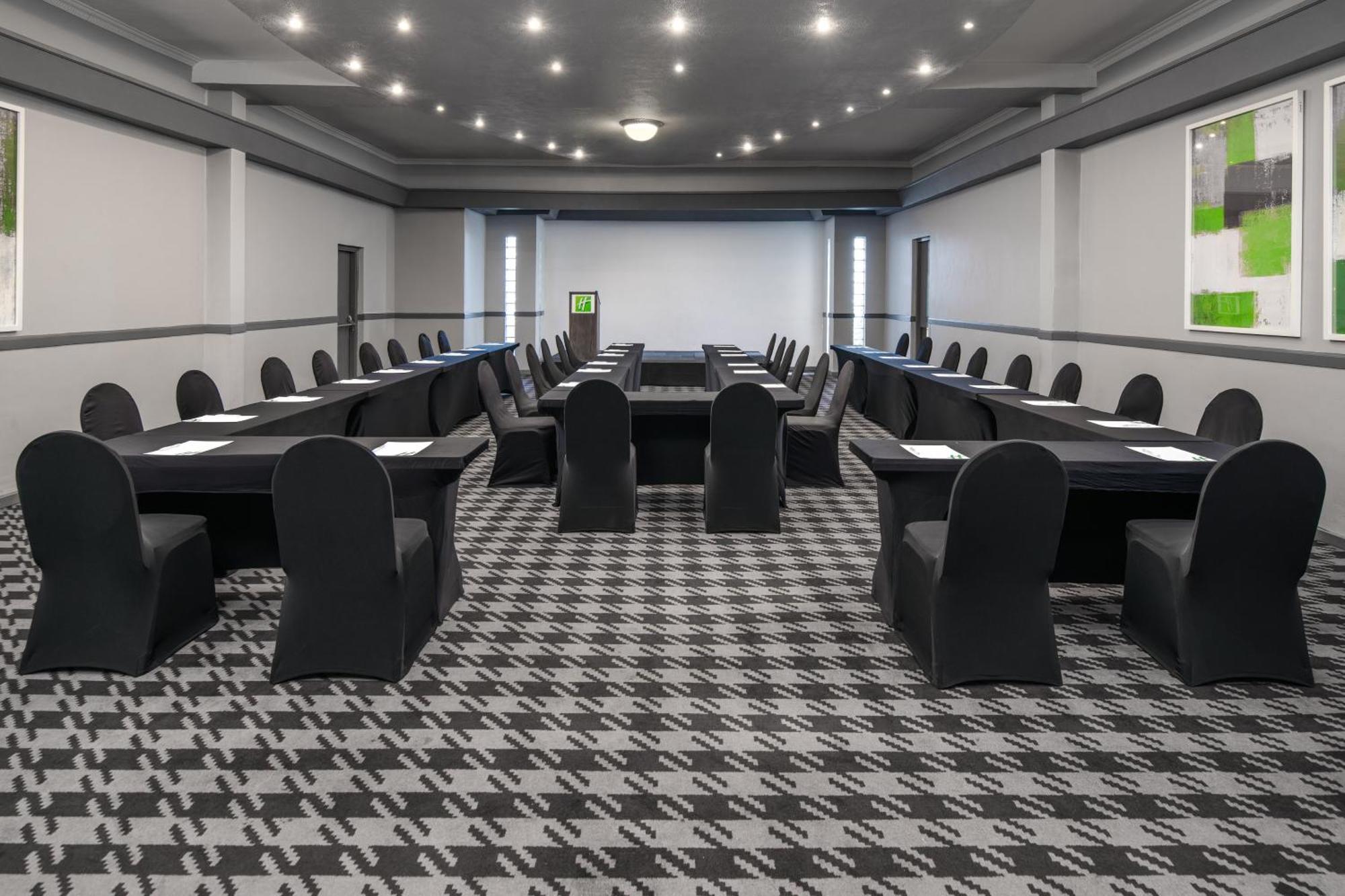 Holiday Inn Johannesburg Airport By Ihg Kempton Park Buitenkant foto
